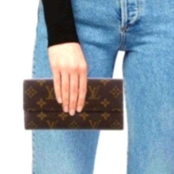 Louis Vuitton Brown Key & Card Holder Monogram - Picture 9 of 11